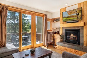 Smart-TV, Kamin, Computerbildschirme