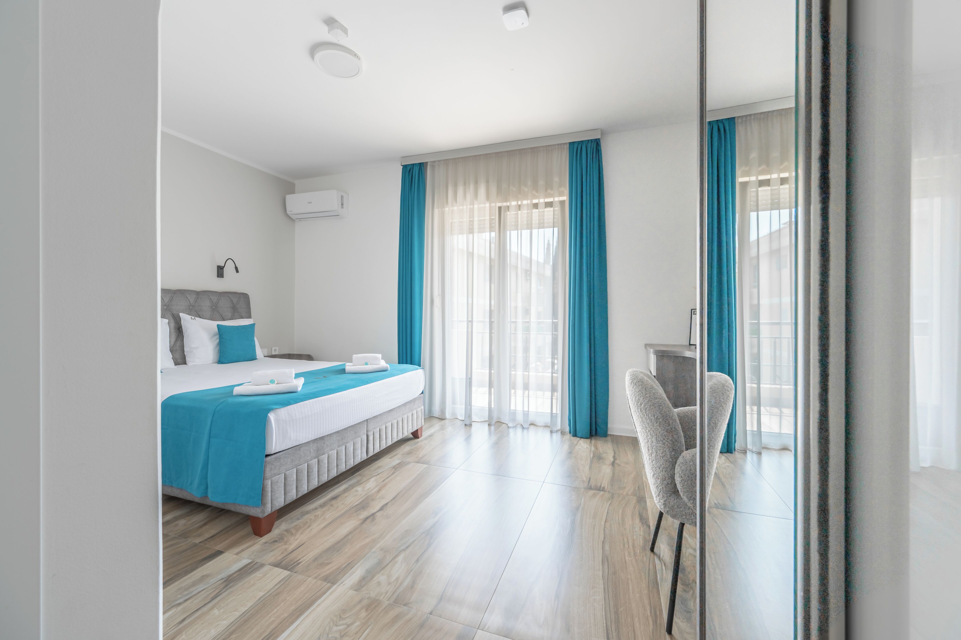 Deluxe Double Room, Balcony, City View
