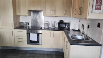 Fridge, microwave, oven, toaster