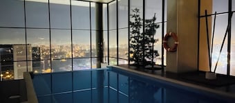 Modern 1-bedroom, beautifully decorated apartment in Guatemala City, zone 10.