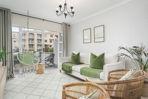 The Sands BG3 - Two Bedroom Apartment, Sleeps 4