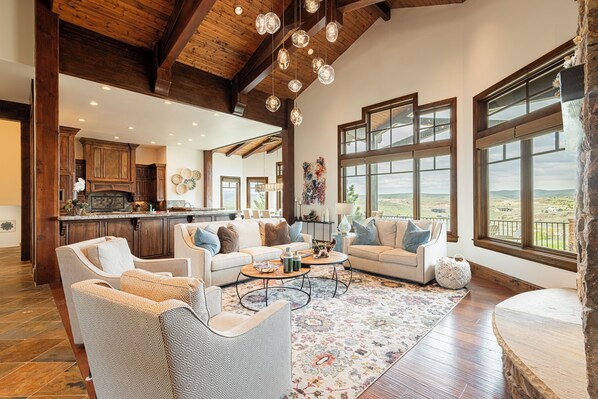 Smart TV, fireplace, offices