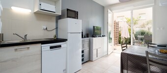 Villa 6 pers with pool near the beach