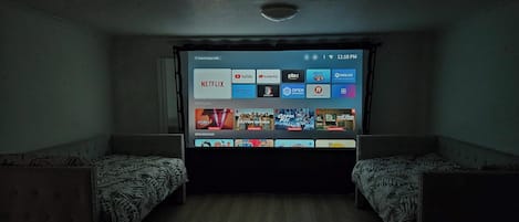 Casa | 4 habitaciones, wifi gratis y ropa de cama