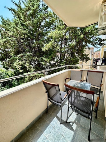 Comfort Apartment, Balcony, City View | Terrace/patio
