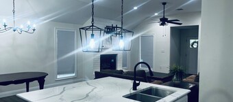 Three bedroom home in the center of Leesville