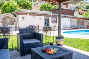 Terrace/patio - Villa Agave - Room & Pool (Gaggi)