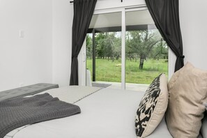 1 camera, ferro/asse da stiro, Wi-Fi gratuito, lenzuola