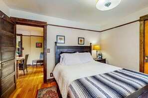 1 Schlafzimmer, Bügeleisen/Bügelbrett, kostenloses WLAN, Bettwäsche