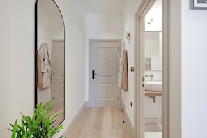 Douche, serviettes fournies