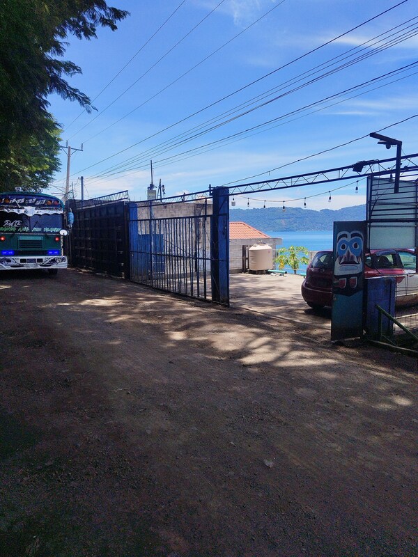 Hostal Y Restaurante Tiki Island - Jutiapa