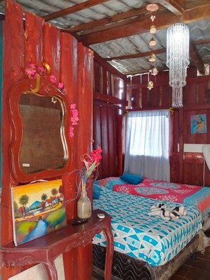 Economy Cabin, Non Smoking, Private Bathroom | Hypo-allergenic bedding, down comforters, free WiFi, bed sheets