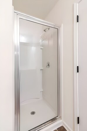 Hårtørrer, håndklæder, Sæbe, Shampoo