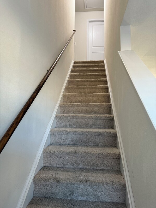 Interior - 3-bedroom house in enchanting Dallas NC with AC, fitness and more (Dallas)