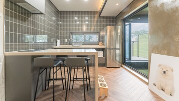 基础客房, 1 间卧室 (Villa 2 (Private / Pool Villa / Pet)) | 1 多间卧室、免费 WiFi