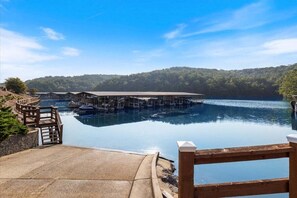 Marina - LazyDays Pet-Friendly Condo w/ Pool & Slip at 3M (Osage Beach)