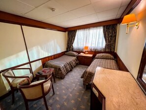 In-room safe, desk, laptop workspace, blackout curtains