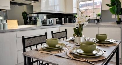 Cosy Wigan Apartment With Sunny Views