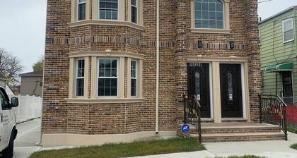 Private room with attach bathroom near JFK