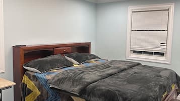 1 slaapkamer, een strijkplank/strijkijzer, gratis wifi