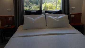標準公寓 | 遮光窗簾/窗簾、熨斗/熨衫板、免費 Wi-Fi、床單