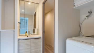 Triple Room, Non Smoking, Balcony | Free WiFi