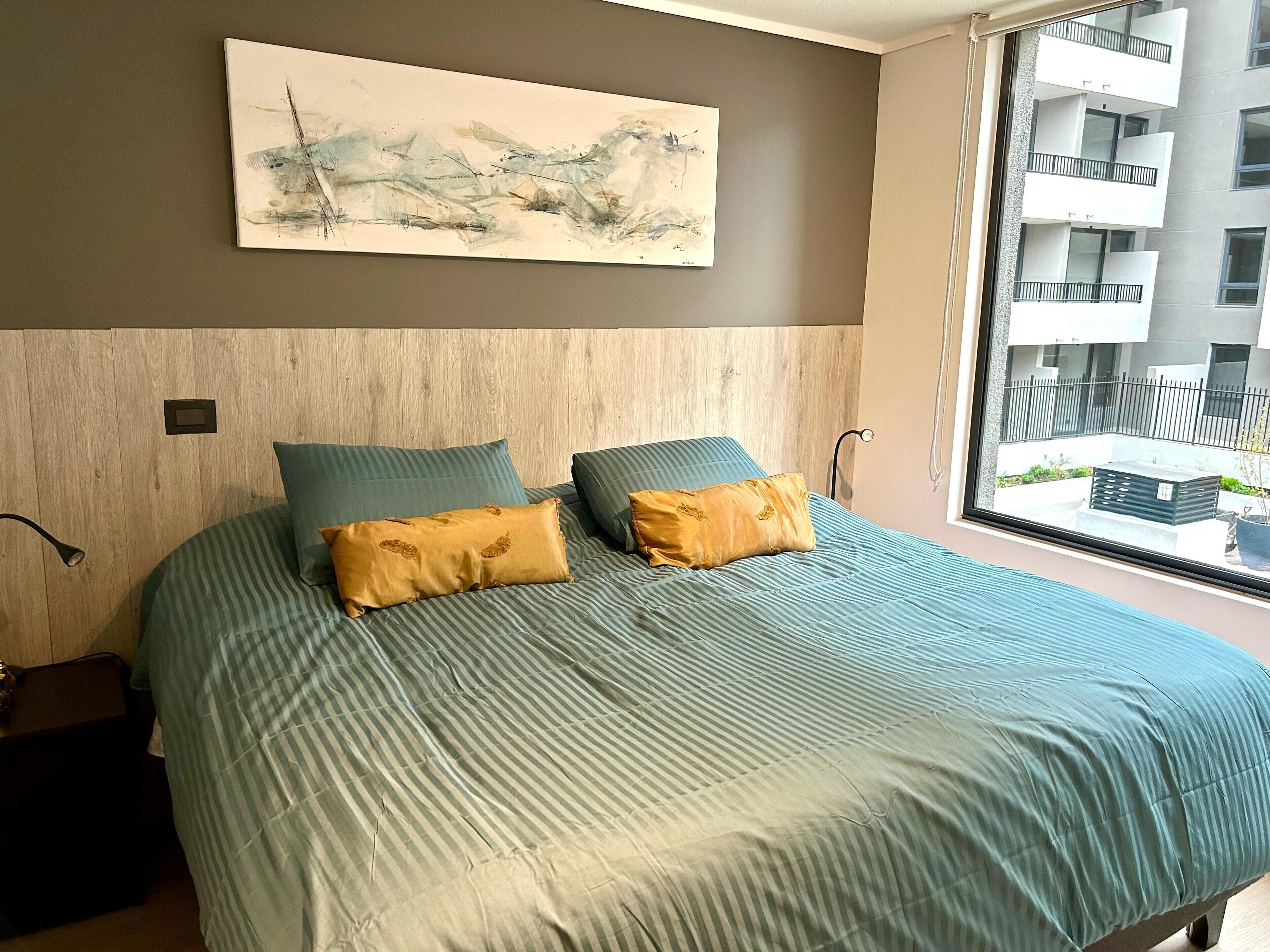 1 habitación, tabla de planchar con plancha, wifi y ropa de cama 