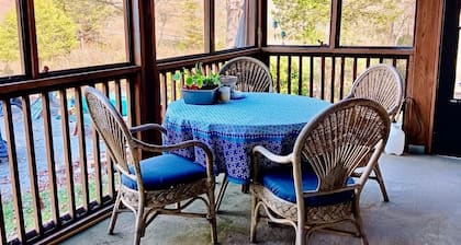 Outdoorsy & Relaxation-Focused