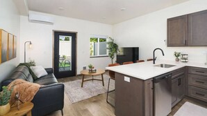 Unclassified image, 2 of 19, button - 2BR/2.5BA 15 Min. Silverwood,  9 Min. Hayden Lake (Hayden)