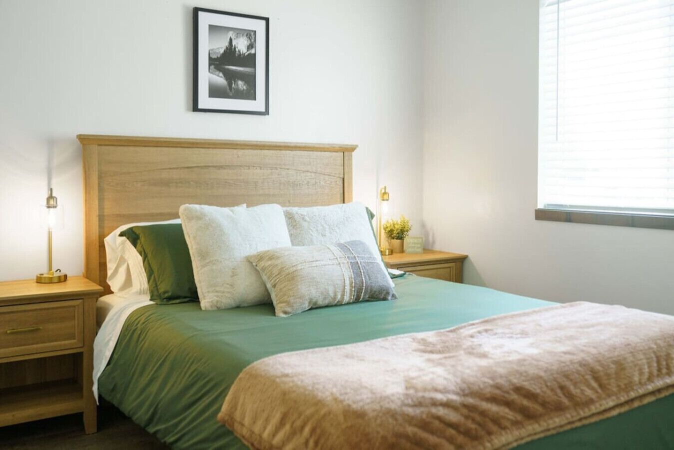 2 slaapkamers, een strijkplank/strijkijzer, wifi, beddengoed