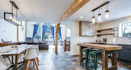 The Northstar Saloon