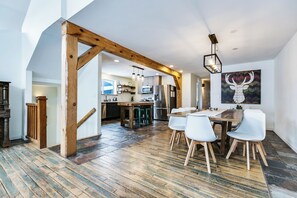 Dining - The Northstar Saloon (Silverton)