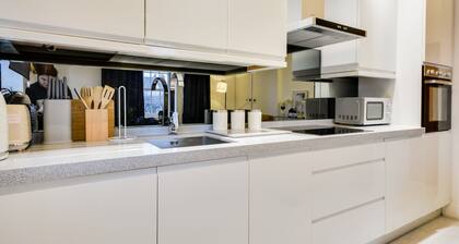 Orrell Road Luxury Apartment