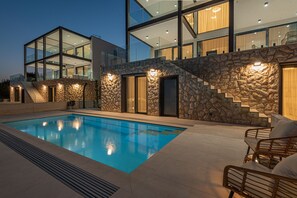 Pool - Seafront Villa Serena with pool and seaview (Privlaka)