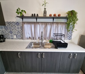 Microwave, oven
