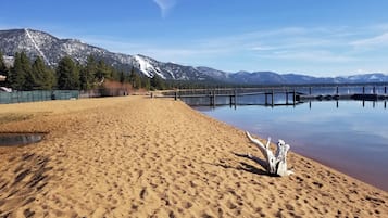 Plage privée, sable blanc, navette gratuite vers la plage
