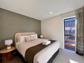 2 bedrooms, WiFi - The Alps - Lake Tekapo (Lake Tekapo)