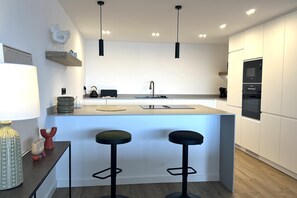 Fridge, microwave, oven, dishwasher