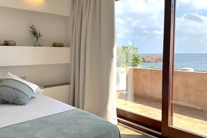 3 habitaciones, tabla de planchar con plancha y acceso a internet 