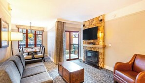 TV connectée, cheminée