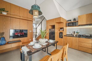 Villa, 3 Schlafzimmer, eigener Pool, Blick auf die Anlage | Wohnbereich