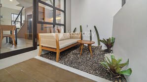 Unclassified image, 5 of 31, button - Manasa Villa by Kozystay - Jimbaran (Jimbaran)