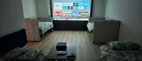 4 habitaciones, wifi y ropa de cama