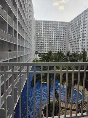 إطلالة من الشرفة