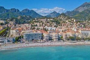 Beach nearby - Saint Laurent Apt Garden View, Menton, France (Menton)