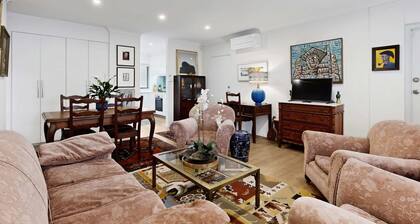 Balcony 2-Bed Apartment in Ashgrove