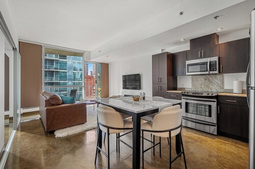 Modern Downtown Calgary Condo