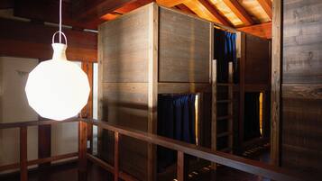 Edredón, camas con efecto memoria y decoración personalizada