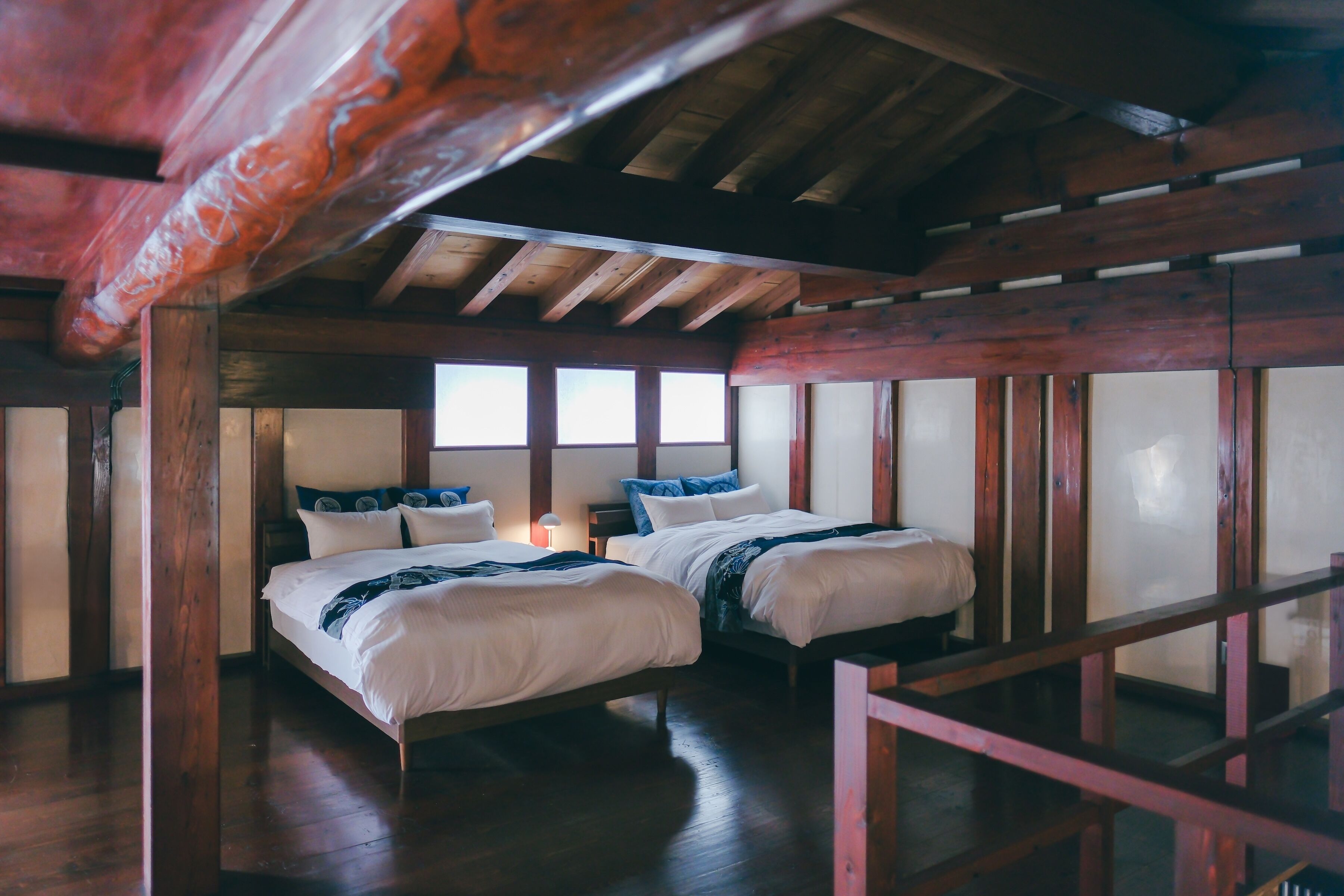 Tavanomainen sviitti, useita sänkyjä, tupakointi kielletty, keittotila | Untuvapeitot, memory foam -patjalliset sängyt, yksilöllisesti sisustettu