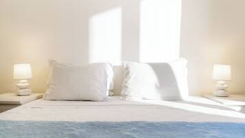 3 makuuhuonetta, silitysrauta/-lauta, Wi-Fi, vuodevaatteet